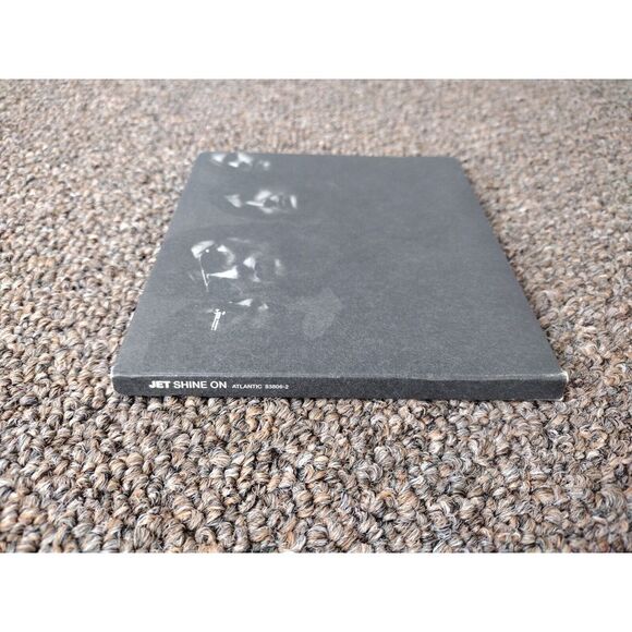 Shine on - Audio CD By JET - VERY GOOD CONDITION - Picture 6 of 6